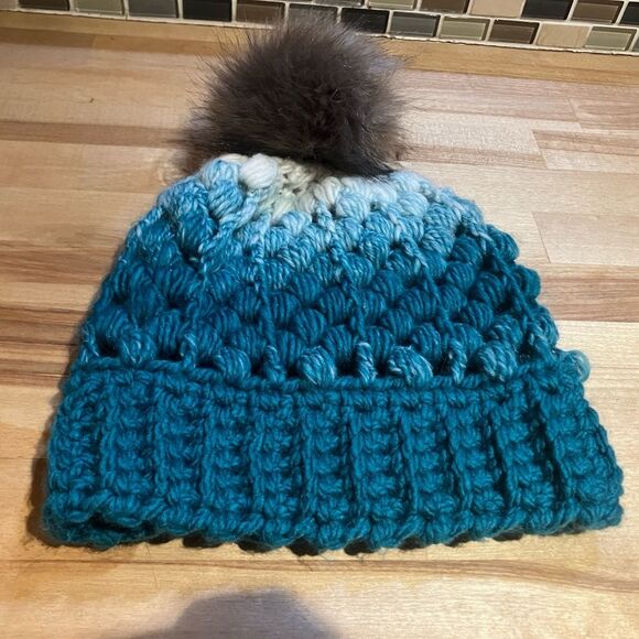 Source Unknown Accessories - Homemade crocheted hat with pom-pom top. Warm and well-made.